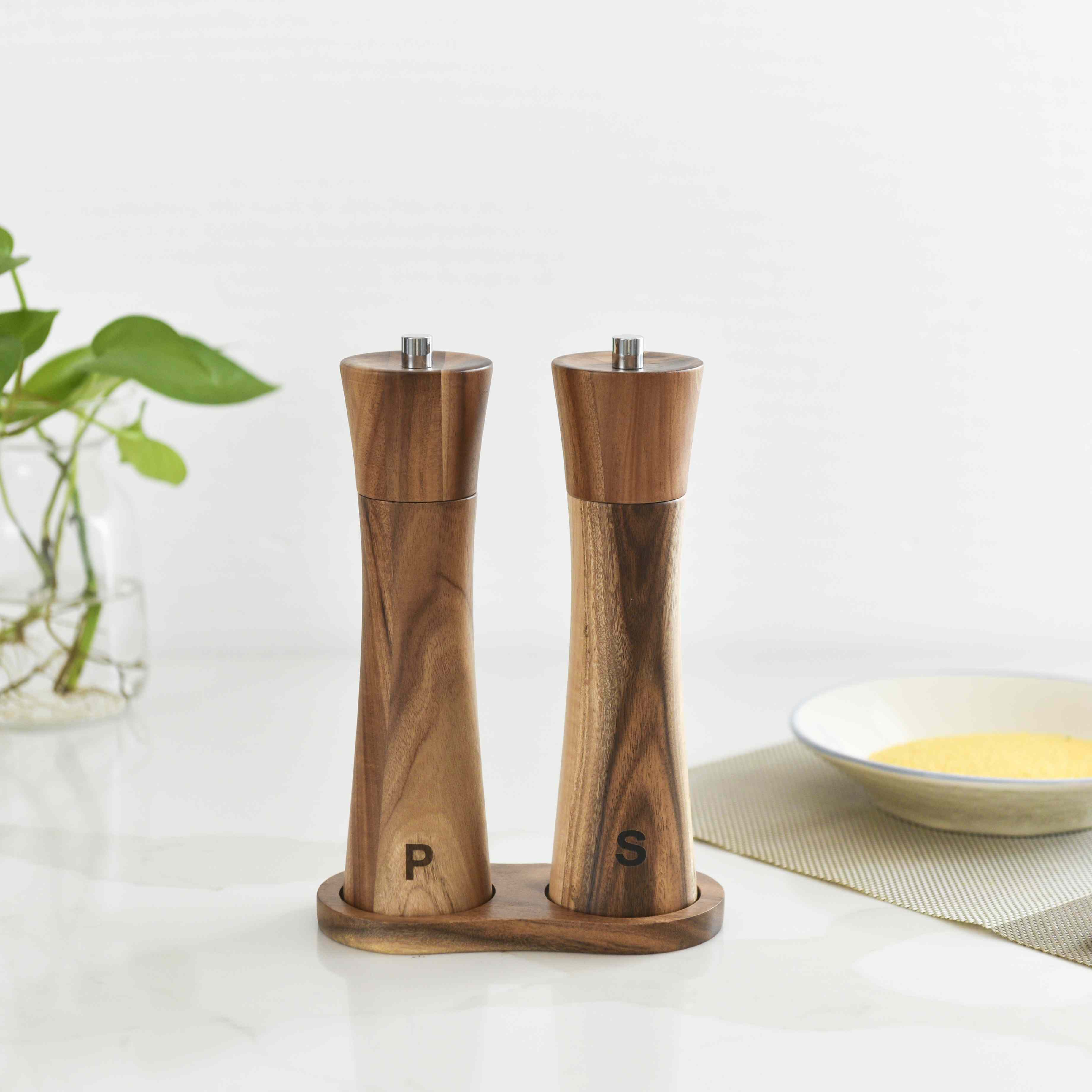 Wood Pepper and Salt Grinder with Wooden Tray Info