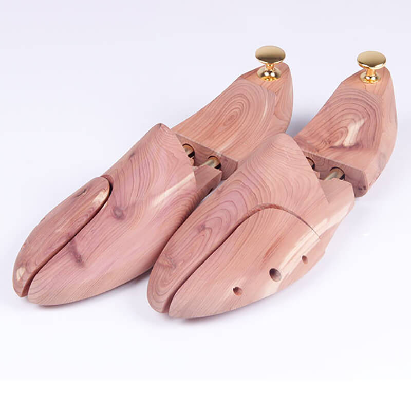 Adjustable Cedar Shoe Trees for Both Men and Women